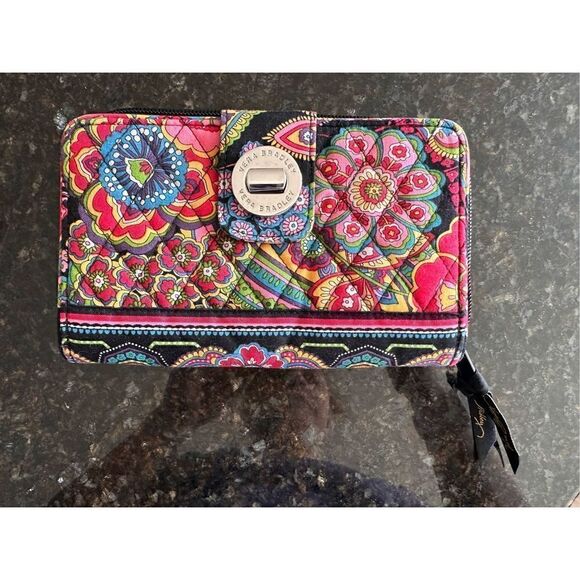 Vera Bradley Turn Lock Large Wrist Bag Clutch - Picture 1 of 7